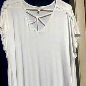Cato- White blouse crisscross neck line